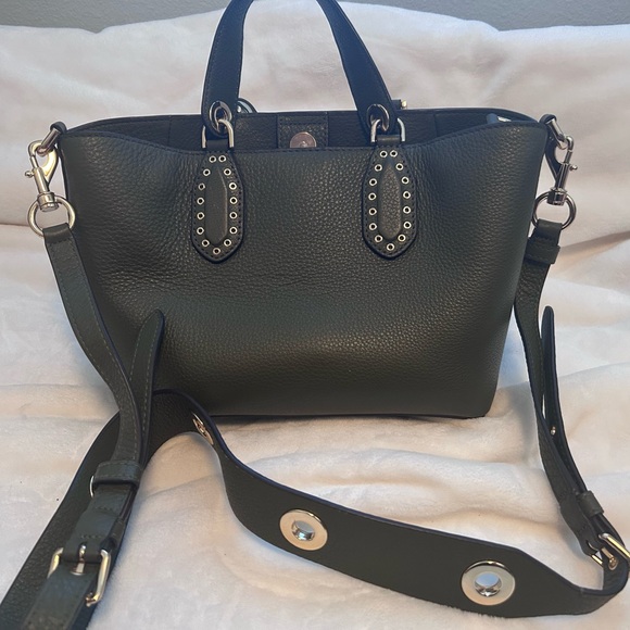 Women medium shoulder bag - Picture 2 of 8